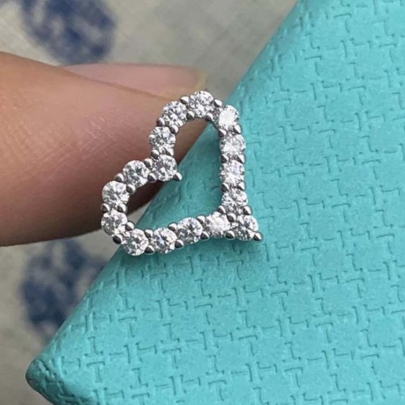 Tiffany 925 sterling silver heart-shaped platinum diamond earrings - Picture 3 of 8